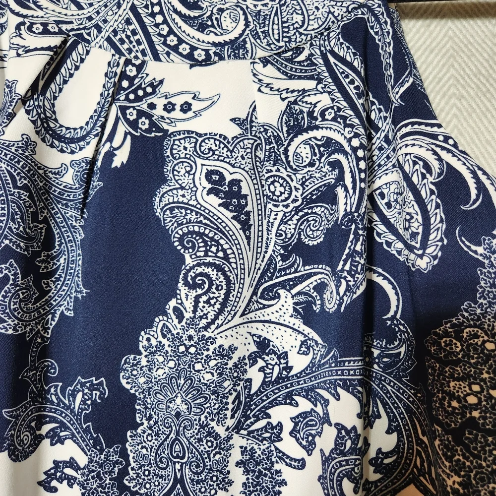 Perceptions New York Size 10 Elegant Navy and White Paisley Mini Dress - Picture 9 of 11